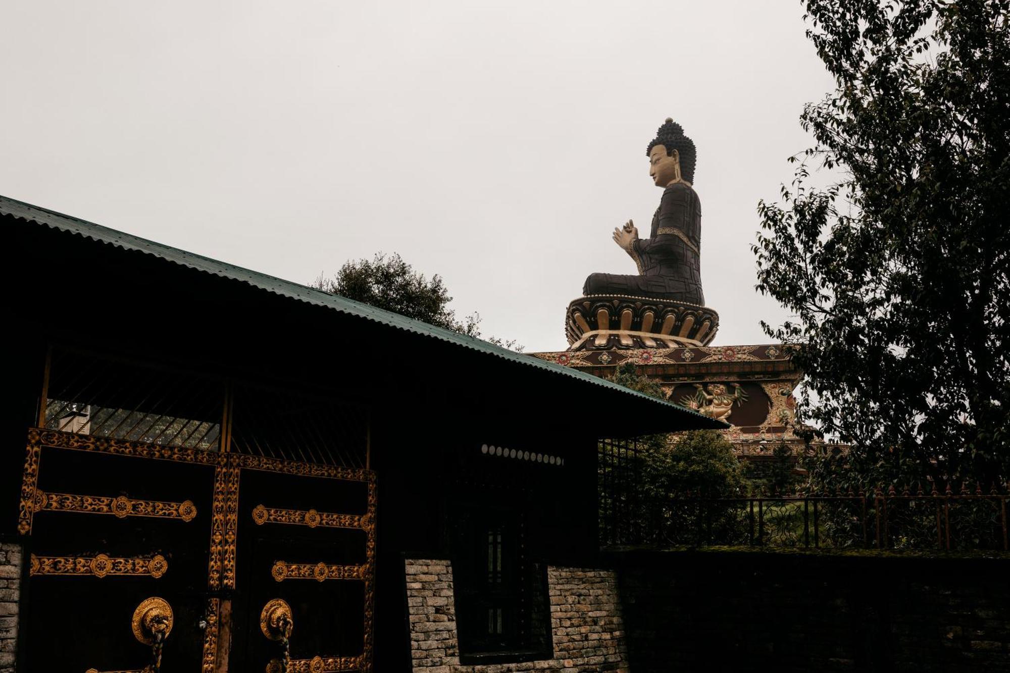 Buddha Retreat Ravangla Exterior photo